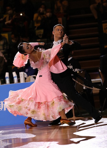 スタンダード、ラテンの日本一決まる 全日本ダンススポーツ選手権