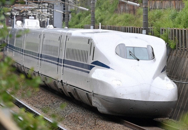 東海道・山陽新幹線の最新車両「N700S」=愛知県大府市で2020年7月1日、兵藤公治撮影