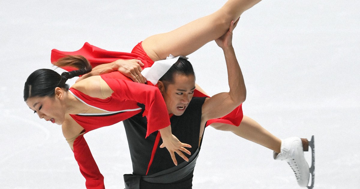 村元・高橋組、氷上で舞った「ソーラン節」 フィギュアNHK杯 | 毎日新聞