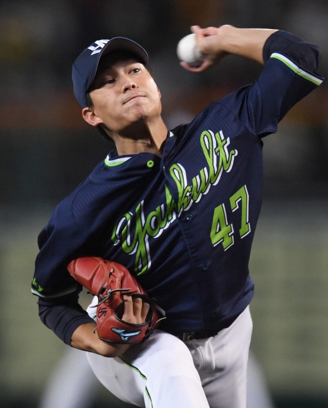 ヤクルトの高橋奎二=阪神甲子園球場で2021年10月20日、滝川大貴撮影