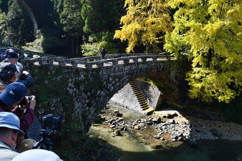 「ハートのできる石橋」で知られる二俣橋=熊本県美里町で2021年11月15日午前11時42分、城島勇人撮影