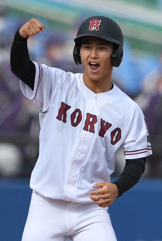 広陵高校 KORYO ユニフォーム キャップ 花巻東に勝利し、広陵が決勝へ 明治神宮野球大会 [写真特集1/9] | 毎日新聞