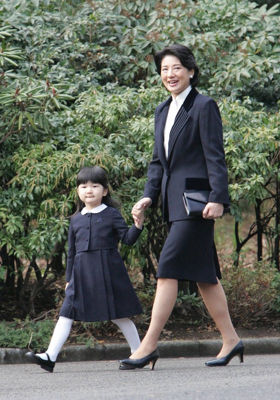 愛子さま 誕生からこれまで [写真特集1/37] | 毎日新聞