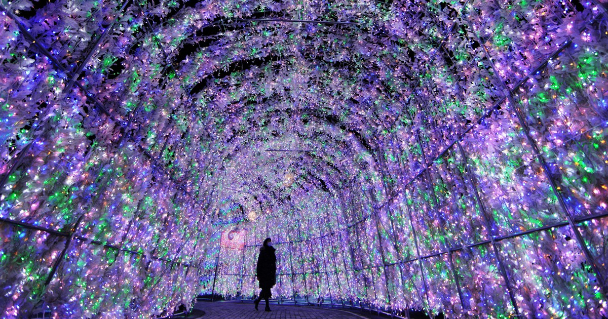 Japan Photo Journal: Tunnel of lights enthralls Hokkaido resort