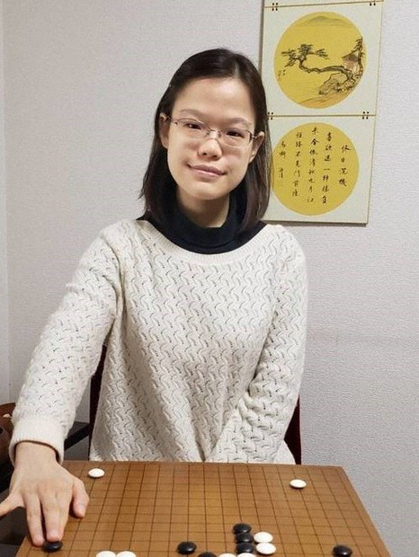 囲碁 将棋スペシャル 囲碁 碁聖戦 牛三段 自身初の本戦入り 行けるところまで行きたい 毎日新聞