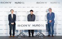 ソニーワイヤレスコミュニケーションズの渡辺潤社長（左）。ローカル5Gを活用した「NURO Wireless 5G」を始める
