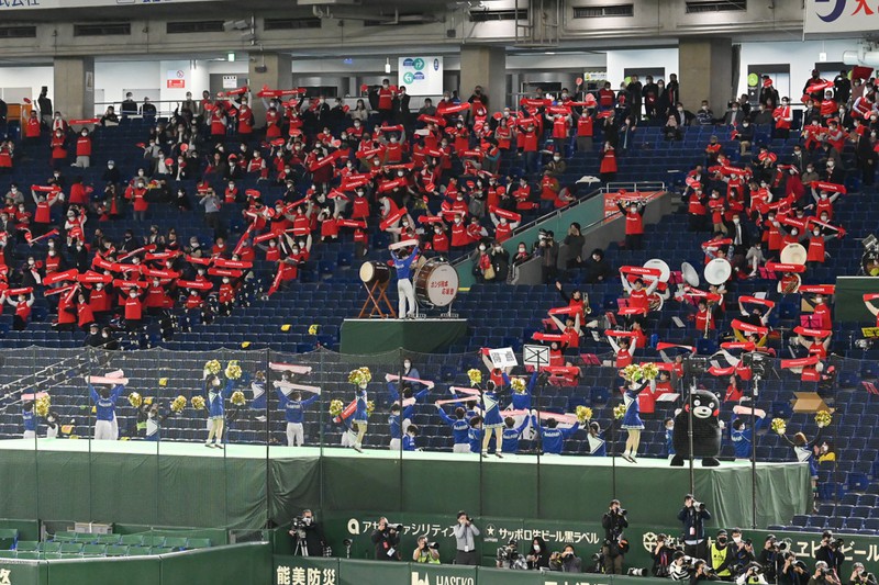 第92回都市対抗野球：ホンダ熊本（大津町）の応援団（決勝） [写真特集