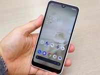 来年1月中旬に発売されるシャープの「AQUOS wish」。4番目のカテゴリーに