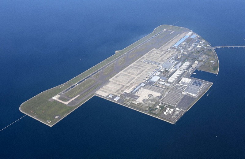 中部空港 滑走路新設 東に並行3300メートル 27年目指す 愛知県構想案