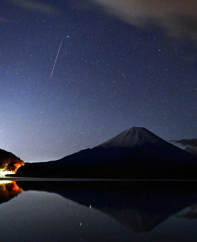 In Photos: Geminid meteor shower streams across Japan's sky［写真