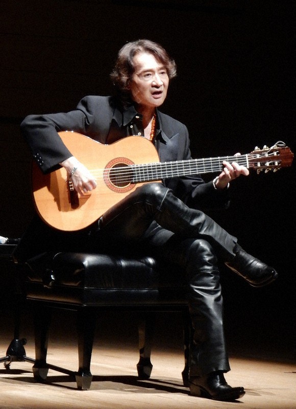 母国で新作を初演した大竹史朗さん=東京都中央区銀座7のヤマハホールで