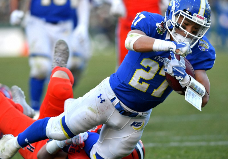 甲子園ボウル 関学大 斎藤陸がmvp 168cmのrbが躍動 毎日新聞