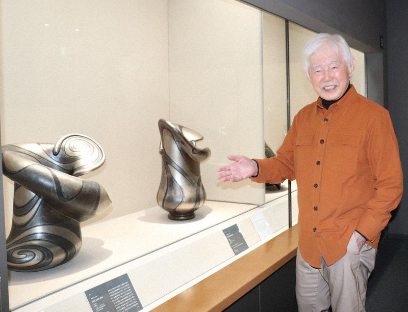Topics：大阪・東洋陶磁美術館で柳原睦夫展 躍動する造形「キ