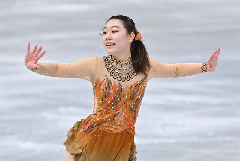 女子フリーで演技する荒木菜那＝さいたまスーパーアリーナで2021年12月25日、手塚耕一郎撮影