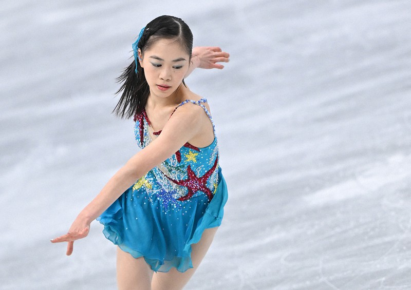 女子フリーで演技する吉田陽菜＝さいたまスーパーアリーナで2021年12月25日、手塚耕一郎撮影
