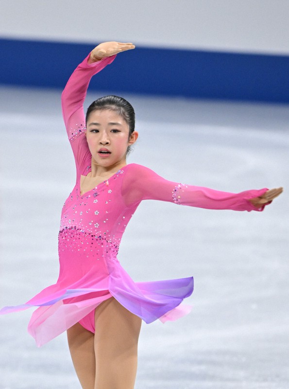 女子フリーで演技する千葉百音＝さいたまスーパーアリーナで2021年12月25日、手塚耕一郎撮影