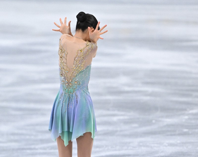 女子フリーで演技する三原舞依＝さいたまスーパーアリーナで2021年12月25日、手塚耕一郎撮影