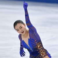 女子フリーで演技する坂本花織＝さいたまスーパーアリーナで2021年12月25日、手塚耕一郎撮影