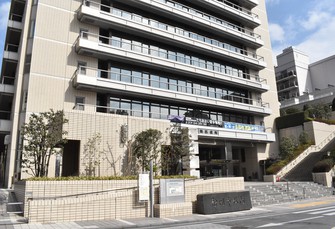 Central Japan prefecture's 1st omicron case linked to contact with foreigners at job: mayor