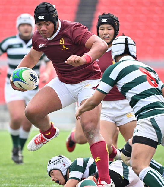 目黒学院、3回戦進出 飯田に快勝 全国高校ラグビー | 毎日新聞