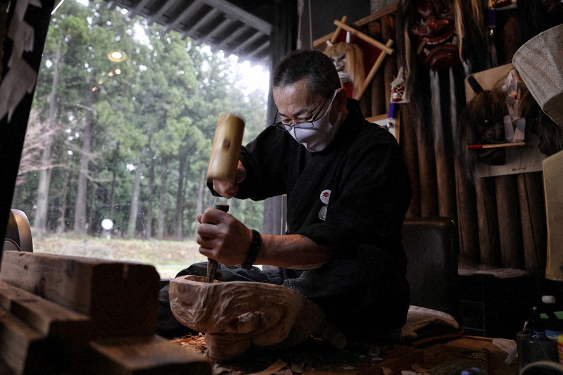 高橋智史が撮る故郷・秋田：受け継がれしものたち 命を刻む 男鹿
