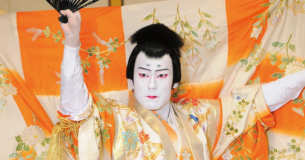 アートな時間：愚かなふりして源氏再興めざす。中村家代々の得意役を