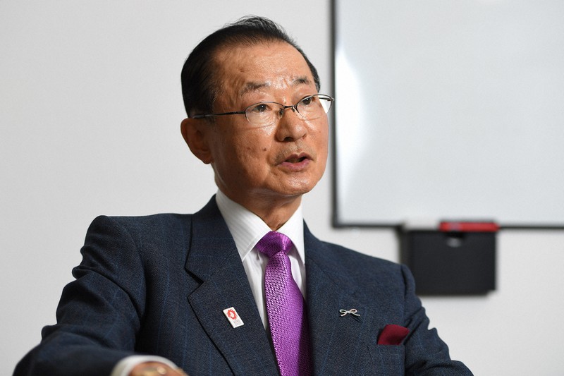 河村建夫氏=前田梨里子撮影