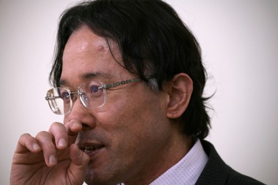 将棋 渡辺名人の新手 深浦九段が注目 あえて最善手を避けた 毎日新聞