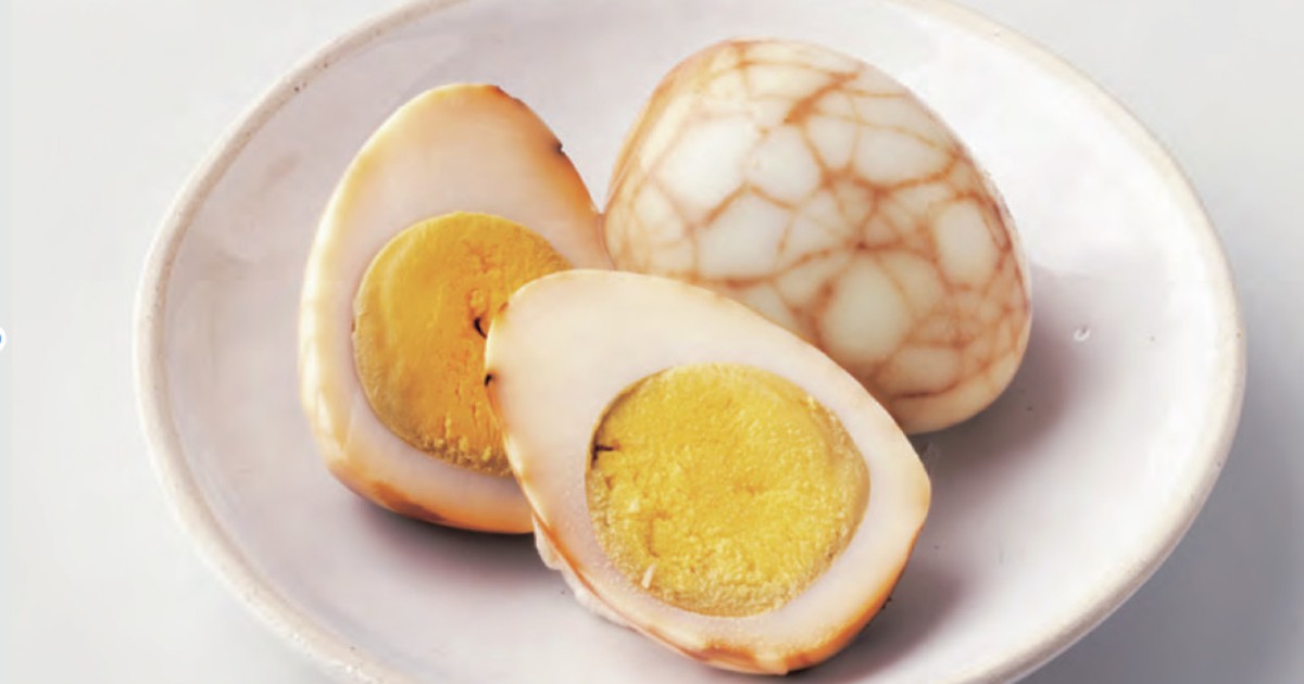 クックパッドニュース 烏龍茶を使うと まるで恐竜の卵に 味しみウマい 台湾風煮卵 が簡単にできた 毎日新聞