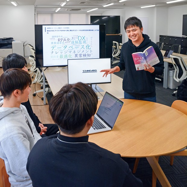 挑戦者22 企業のｄｘを 一緒に 目指す インタビュー 石井大智ｓｔａｎｄａｒｄ会長 週刊エコノミスト Online