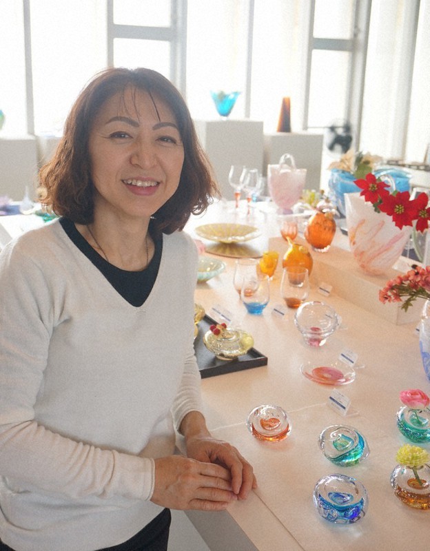 ひと人山口：「ガラス文化が根付く街に」 ガラス造形作家・池本美和