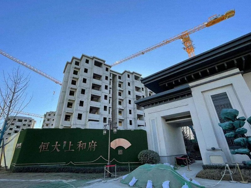 北京市郊外で建設中の中国恒大集団のマンション