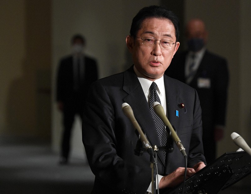 1都12県への「まん延防止等重点措置」の適用を表明する岸田文雄首相=首相官邸で2022年1月18日、竹内幹撮影