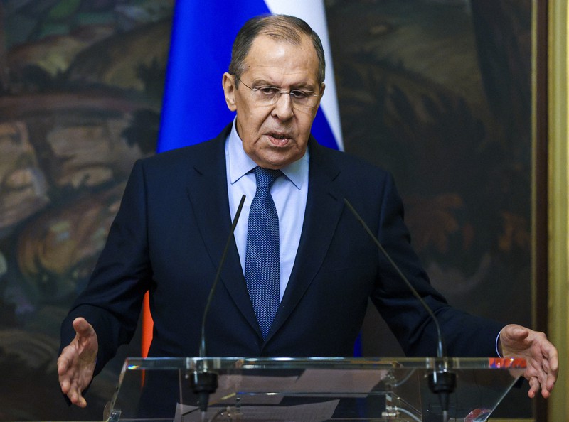 ロシアのラブロフ外相=モスクワで2022年1月18日、AP
