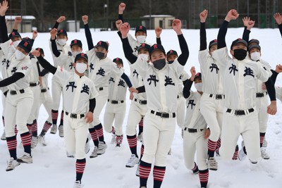 福井勢初の21世紀枠、丹生がセンバツ切符 創部73年目で夢舞台へ | 毎日新聞