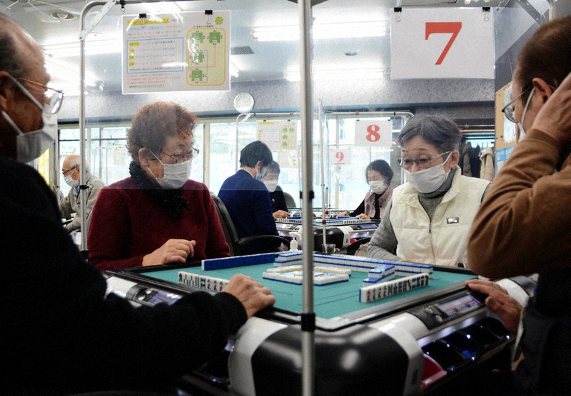 人生100年クラブ：健康マージャンを楽しみたい 思い思いのスタイル