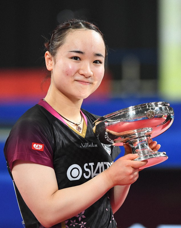 伊藤美誠、女子シングルスで3回目V 大会2冠 全日本卓球選手権 [写真特集1/8] 毎日新聞