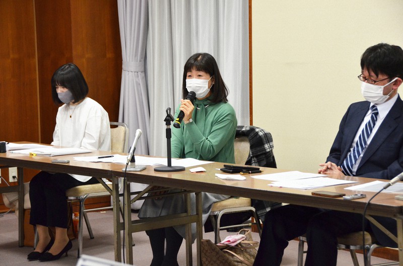 トヨタ社員パワハラ自殺　豊田社長が遺族に謝罪　損賠訴訟で和解成立  [ひよこ★]->画像>2枚 