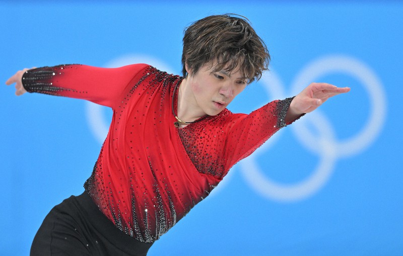 宇野昌磨が男子SPに登場 フィギュアスケート団体戦 | 毎日新聞