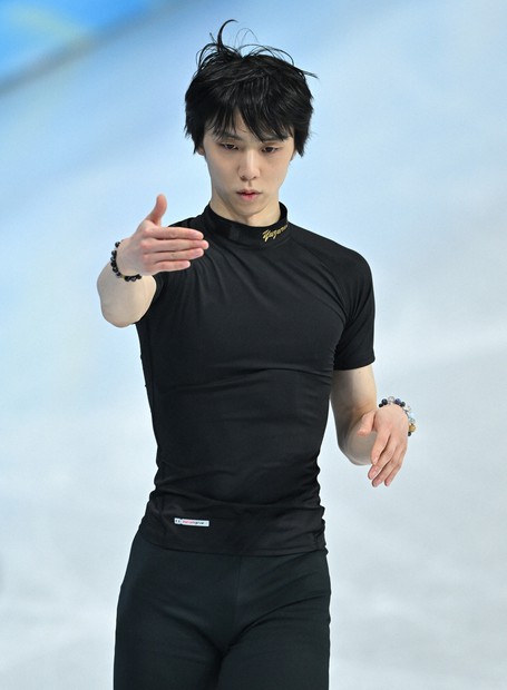 羽生結弦、公式練習でフリーへ最終調整 4回転半は一度も跳ばず
