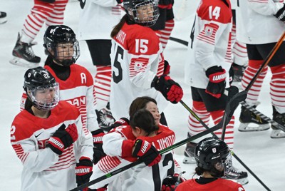 初の準々決勝で見た実力差 アイスホッケー女子 悔しさを4年後に 毎日新聞