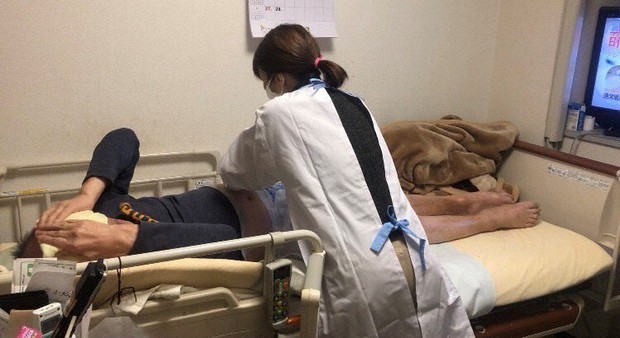 コロナ感染対策 試行錯誤 介護現場 接触に恐々 人手不足 さらに逼迫 毎日新聞 コロナ感染対策 試行錯誤 介護現場 接触に恐々 人手不足 さらに逼迫 毎日新聞