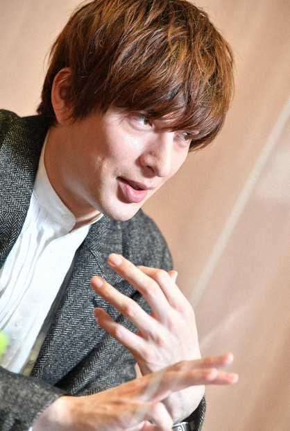 城田優さん 公式写真16枚 WAEチャリティープロジェクト他 毎小ニュース：話題 城田優さん（その2止） 少しずつでも努力