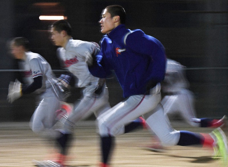 高校野球ユニフォーム(第94回選手権大会) O5BF63MGCFILVDCEULMDCZE3RQ.jpg