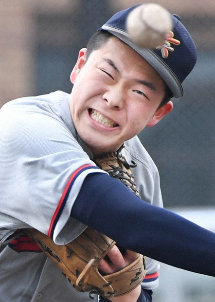 高校野球ユニフォーム(第94回選手権大会) O5BF63MGCFILVDCEULMDCZE3RQ.jpg