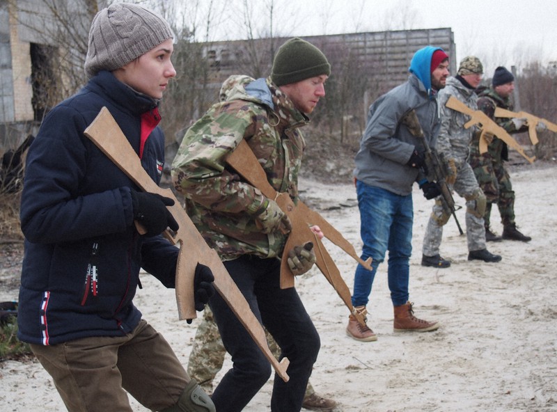 声をつないで なぜ志願兵に 戦争は女の顔をしていない が今問いかけるもの 毎日新聞