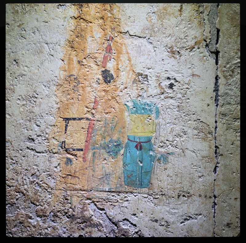 触れる「高松塚古墳壁画」 複製陶板7点が完成 壁面の凹凸も再現 [写真