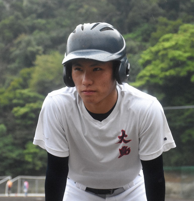 島から挑む・'22センバツ大島：第2部 選手紹介／5止 直江朝日
