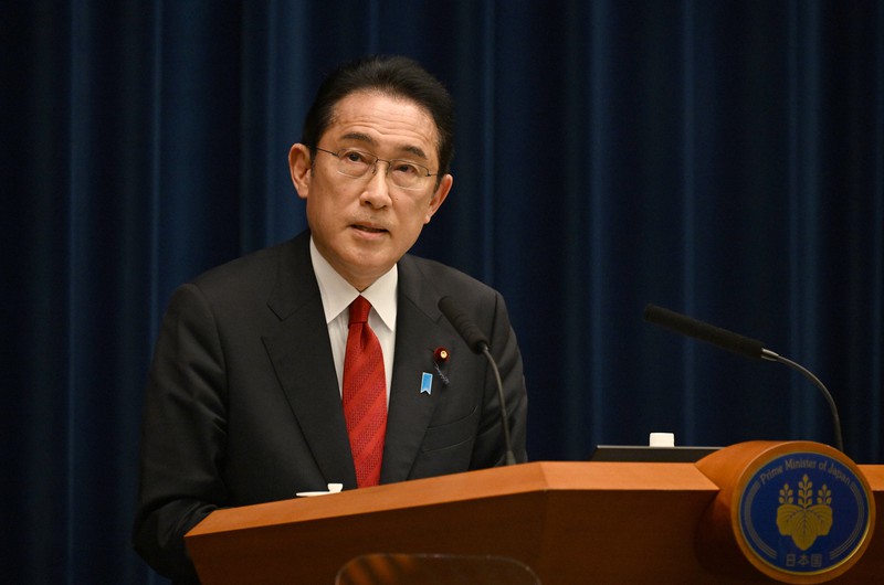 岸田首相 総合的に判断 在日ロシア大使館外交官ら追放 毎日新聞