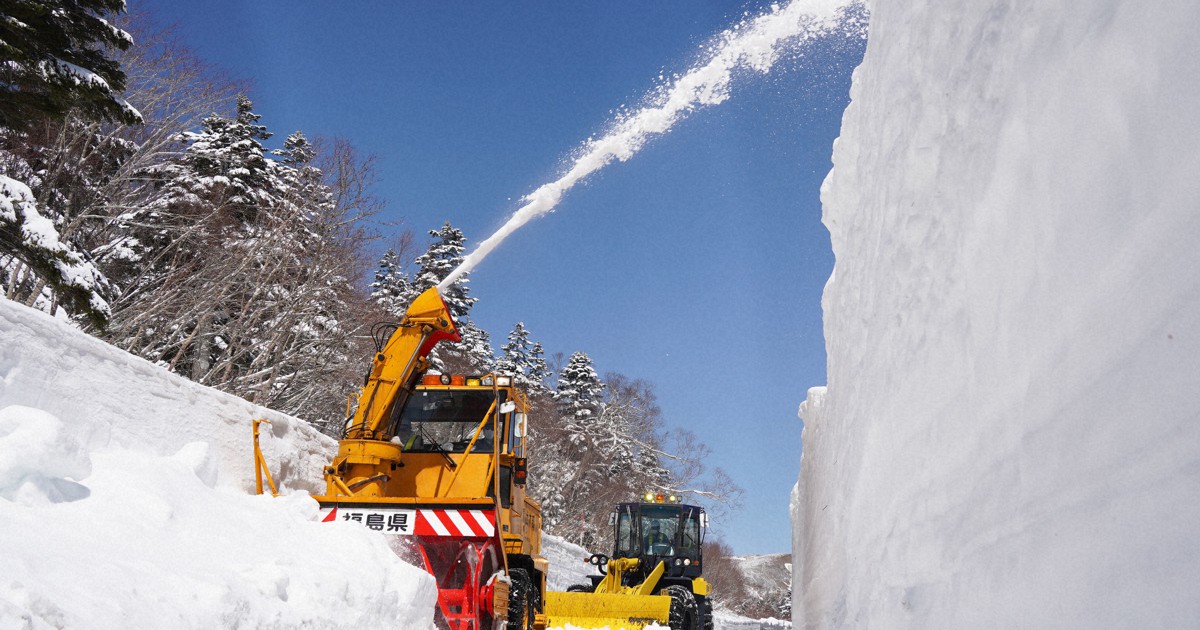2025年冬【法人向けお歳暮】 高さ4メートルの「雪の回廊」出現 福島・磐梯吾妻スカイライン 版画